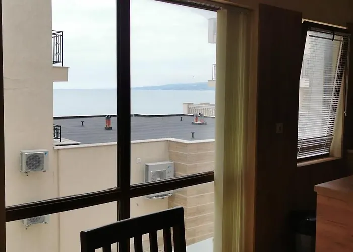 Balchik English House